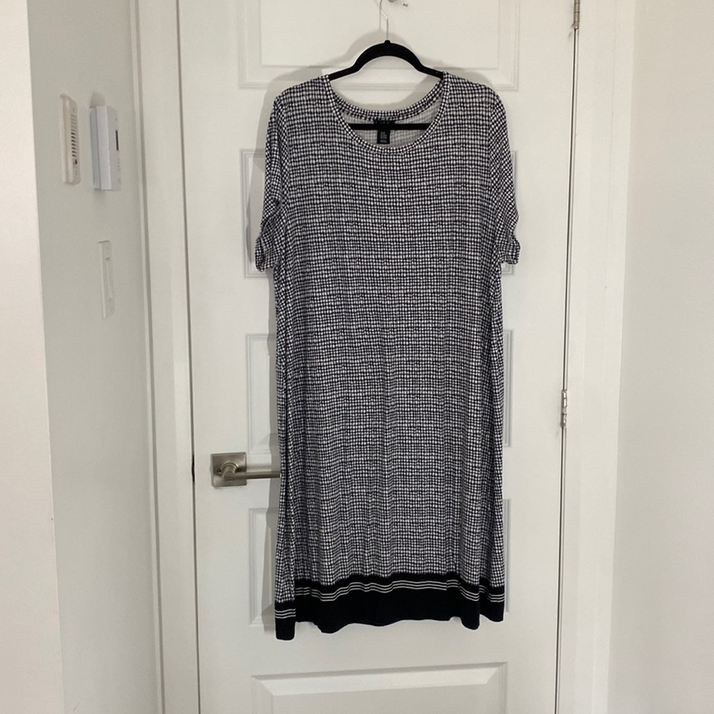 NICOLE MILLER - Straight line midi dress gingham print size 3X